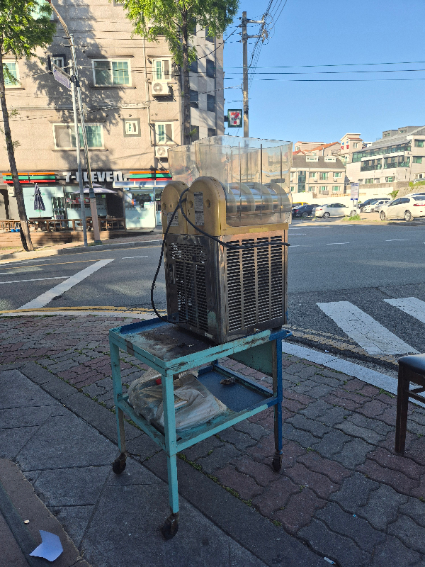 첨부 이미지 1