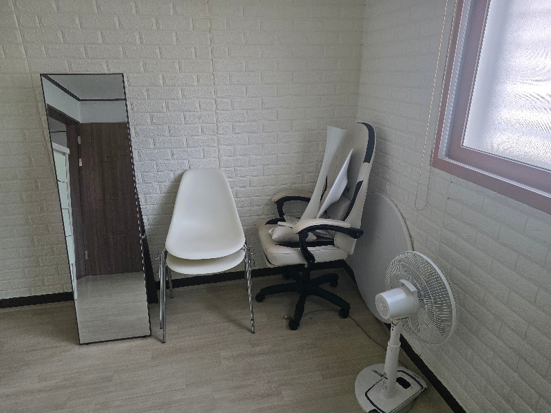 첨부 이미지 1