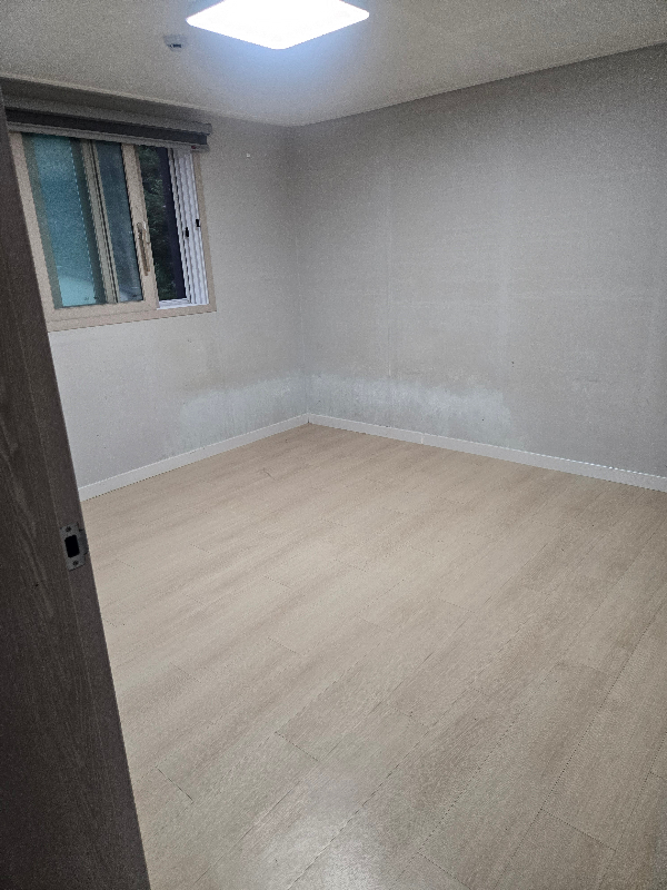 첨부 이미지 1