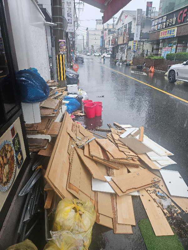 첨부 이미지 1