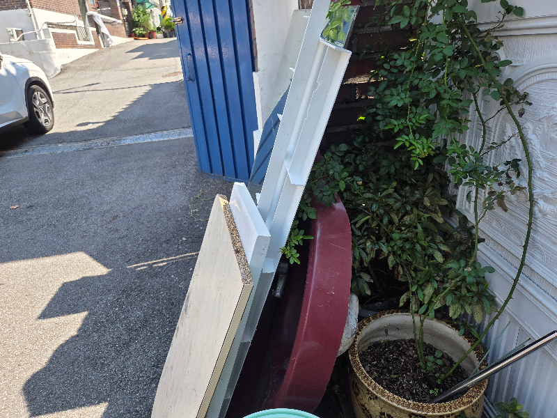 첨부 이미지 1